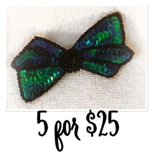 🚨CLOSET CLOSING🚨 Vintage Iridescent Sequin Barrette